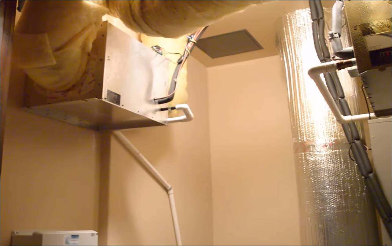 Do you have questions about wine cellar cooling or HVAC maintenance and repair? Complete our quick question form and an Orange County expert will contact you. Wine Cellar Cooling System (Right) with Leaking Freon
